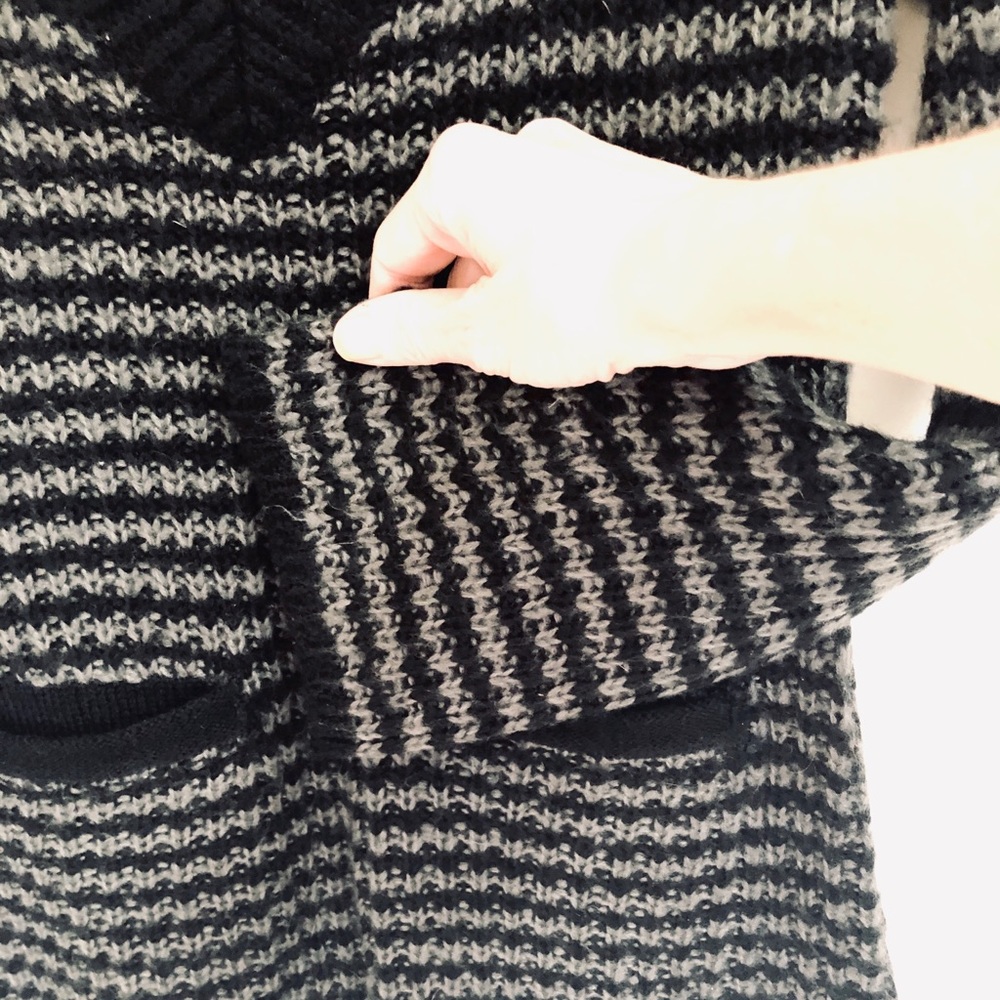 Sweater - Picture 2 of 3